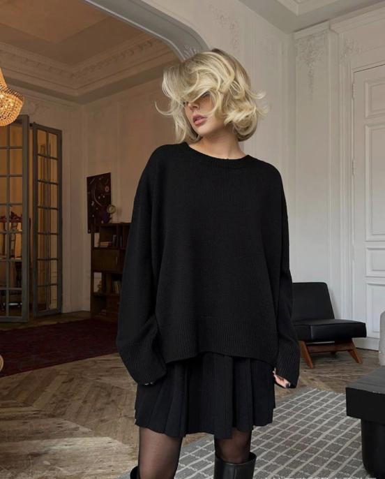 Women's Relaxed Knit Sweater and Pleated Mini Skirt Set - Black