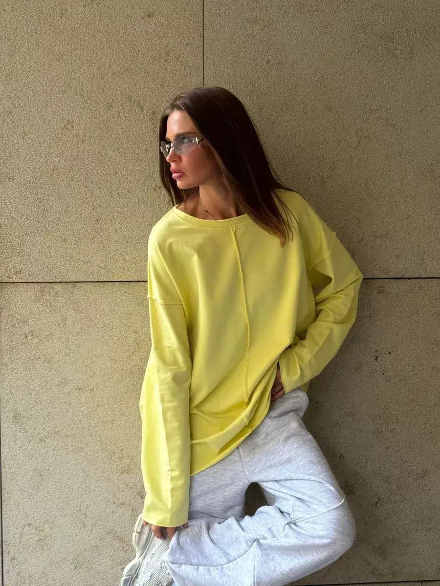 Women's Oversized Raw Edge Sweatshirt